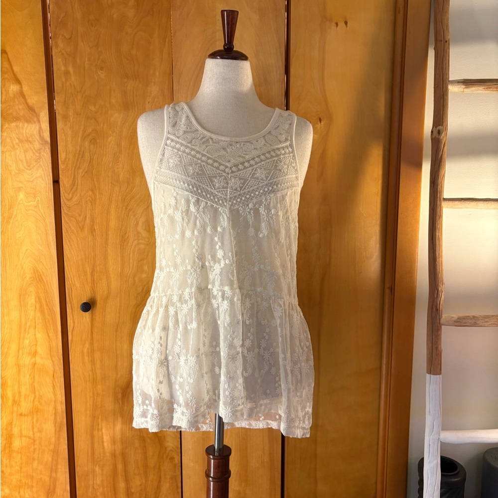 Express Ivory Lace Sleeveless Blouse